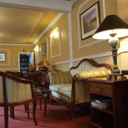Ely House Hotel Wolverhampton Eksteriør billede