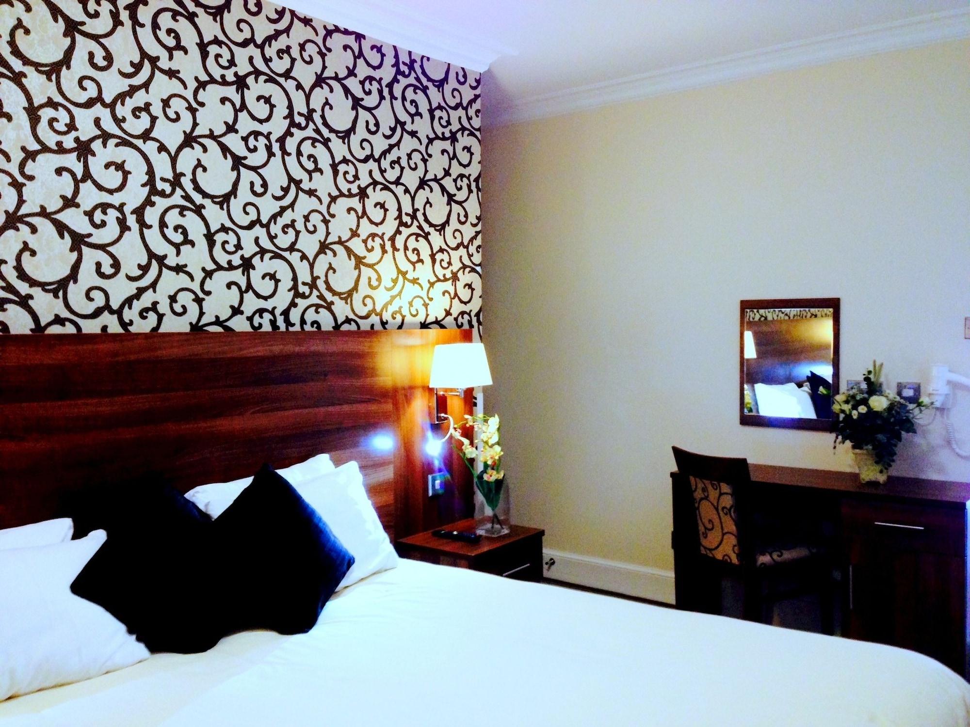 Ely House Hotel Wolverhampton Eksteriør billede
